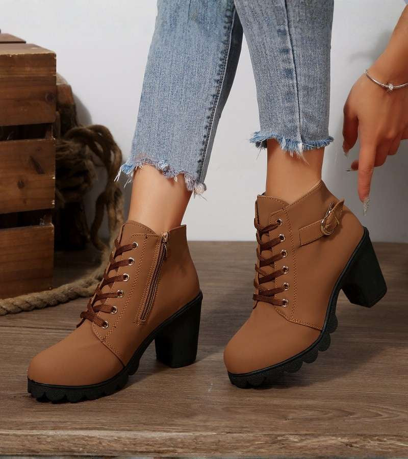 Brown / 11